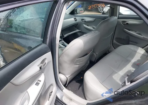 2013 Toyota Corolla Le z USA, uszkodzony, nr VIN 5YFBU4EE5DP160136